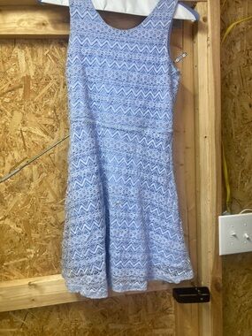 CHILDREN’S PLACE/Light blu a-lined lace dress